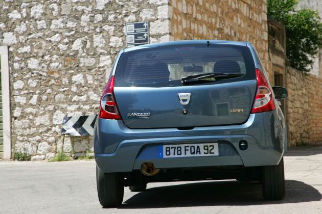 Dacia Sandero:
Dacia Sandero